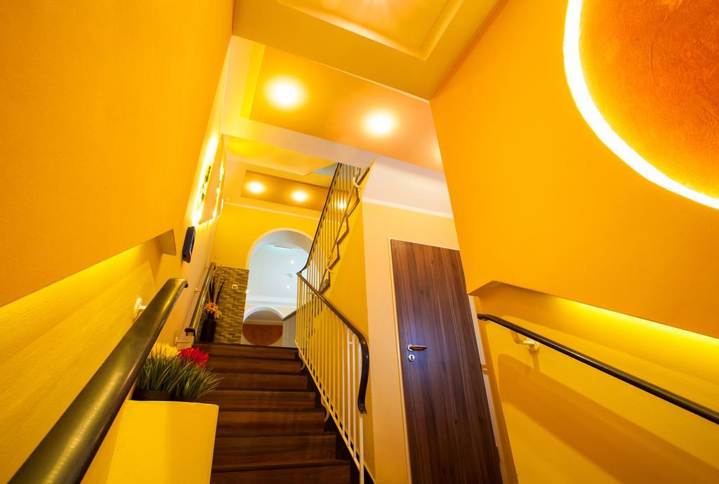 North-Hotel Hamburgo Exterior foto